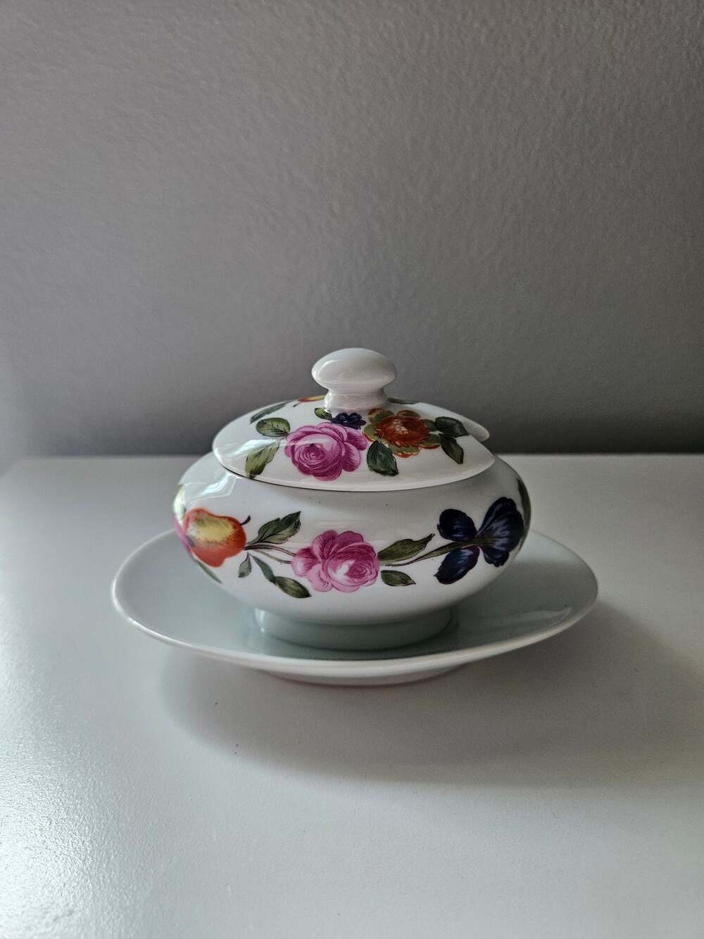 Porcelaine De Paris Les Quatre Saisons Lidded Condiment or Sugar Pot